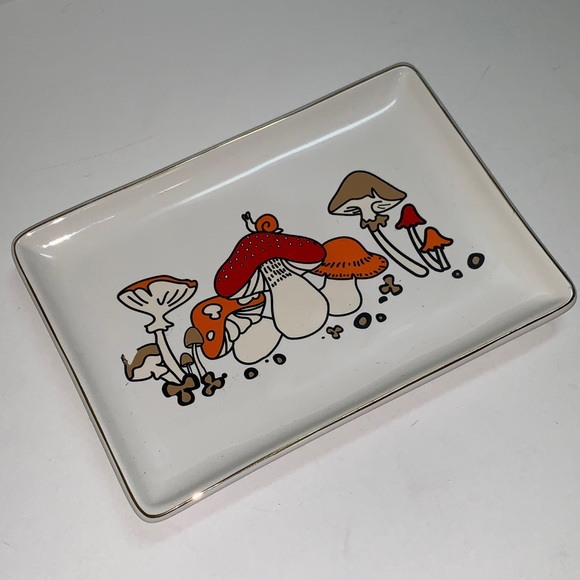 Mushroom Design Rectangular Tray - Picture 2 of 6